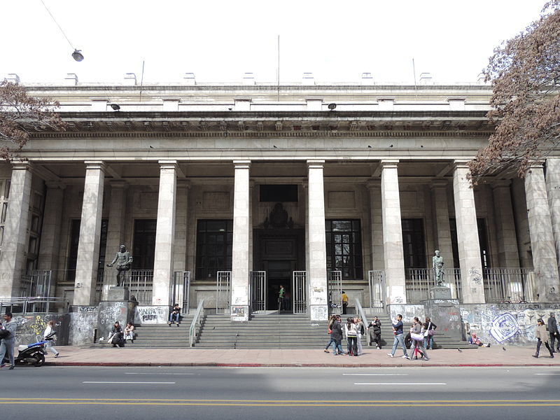 Archivo:Biblioteca Nacional I.JPG