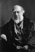 Black-and-white photographic portrait of Joseph Dalton Hooker