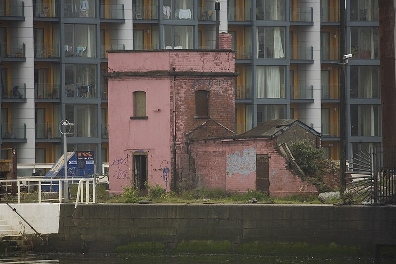 File:The Hailing Station, Dublin.jpg