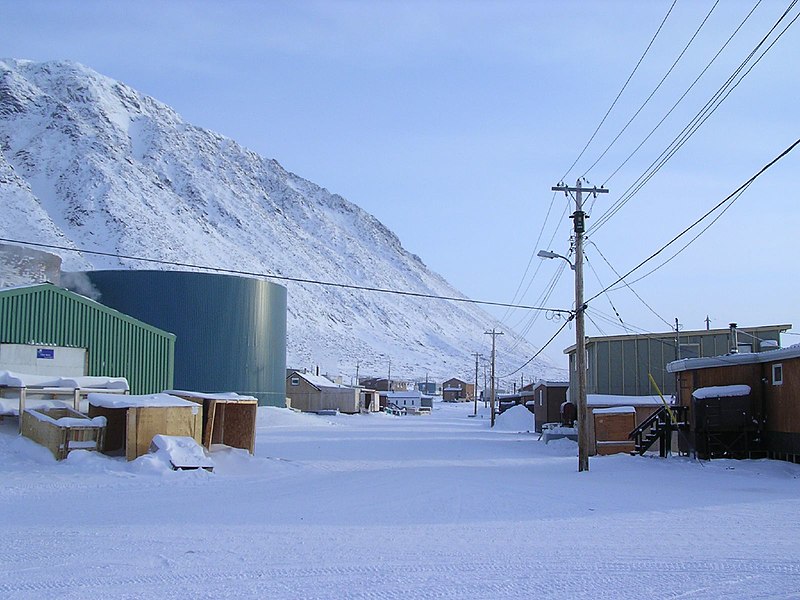 File:Downtown Grise Fiord.jpg