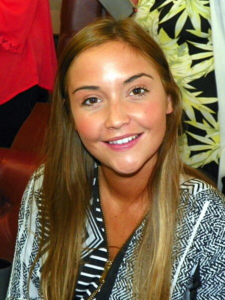 File:Jacqueline Jossa 2016.jpg