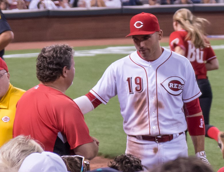 File:Joey Votto fan incident.jpg