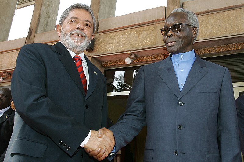 Archivo:Kerekou e Lula.jpeg