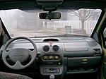 Interior of the 1998–2000 Twingo I