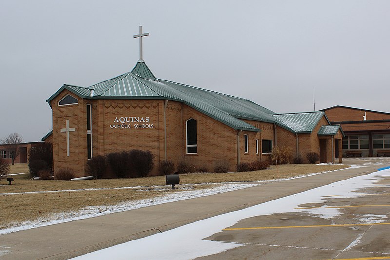 File:Aquinas Catholic Schools.jpg