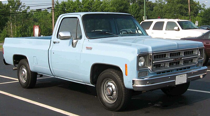 File:GMC-CK-pickup.jpg