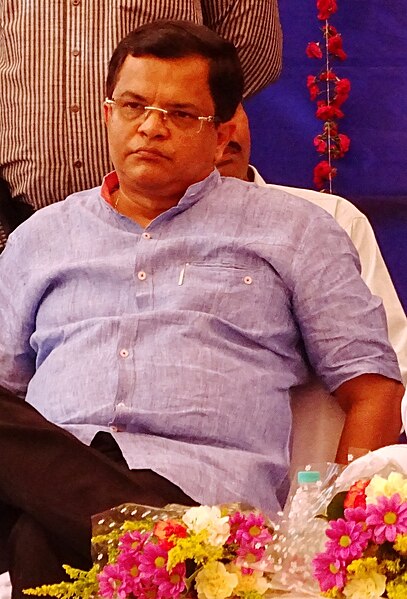 File:Narendra Sawaikar in 2015.jpg