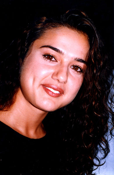 File:Preity Zinta 2001.jpg