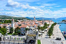 Trogir (20611290808).jpg