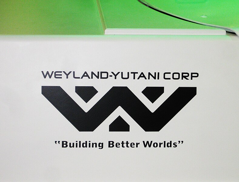 File:Weyland-Yutani cryo-tube.jpg