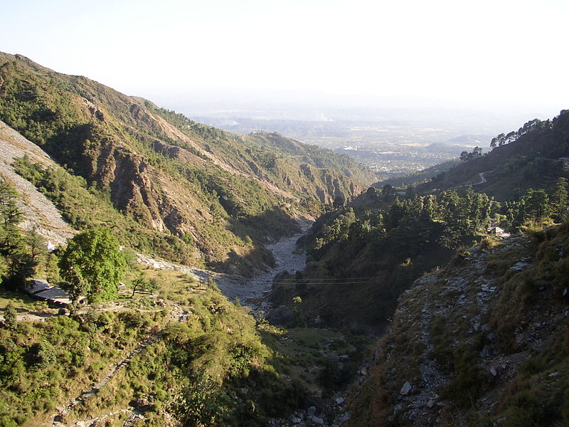 Файл:Dharamsala-valley.jpg