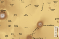 Mapa del cuadrilátero de Tharsis con las principales características indicadas. Las Ceraunius Fossae están en la parte superior derecha.