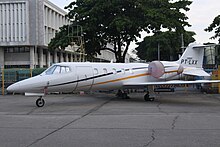 PT-LXX Learjet 31 (7321700862).jpg