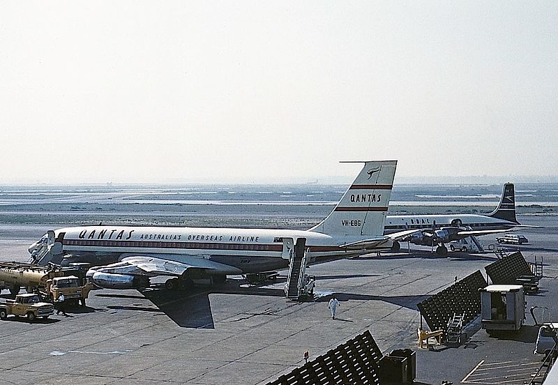 File:Boeing 707-138, Qantas JP6862511.jpg