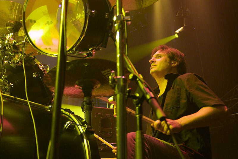 File:Dave Lombardo 2009-06-23 8204.jpg