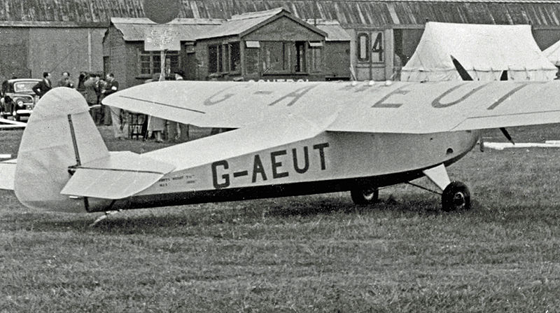 File:Hillson Praga G-AEUT 1952.jpg