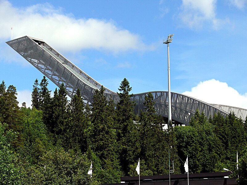 File:Holmenkollen Jump Tower 01.jpg