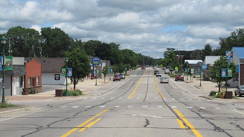 File:Mesick, MI (July 2022).jpg