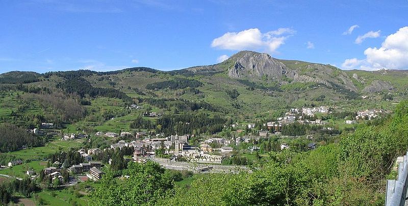 Файл:Panorama-Santo Stefano d'Aveto.JPG