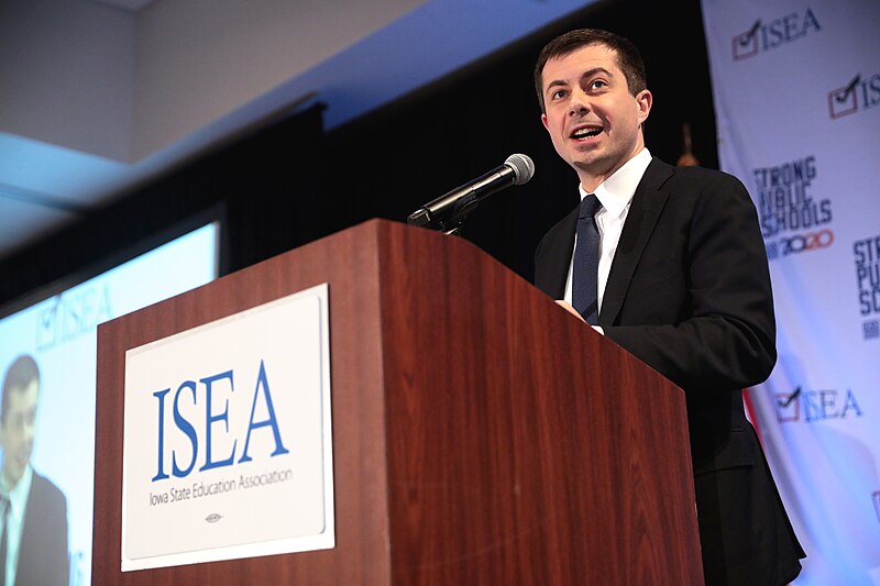 File:Pete Buttigieg (49405503067).jpg