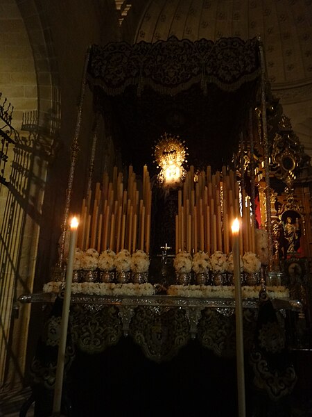 Archivo:Semana Santa Jerez-2015-DSC07046.JPG