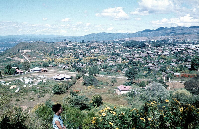 File:3 Taunggyi (2).jpg