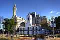 El Cabildo de Buenos Aires, Argentina. Los cabildos fueron estructuras típicas en la época colonial, creadas por el Imperio Español para administrar sus colonias.