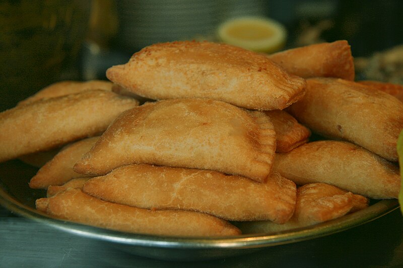 Archivo:Empanadillas-Madrid.jpg