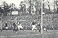 Contra el Aston Villa en la final de la FA Cup en 1905.