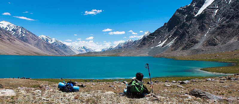 File:Chilling at Karambar Lake.jpg