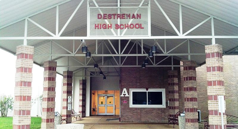 File:Destrehan High School.jpg