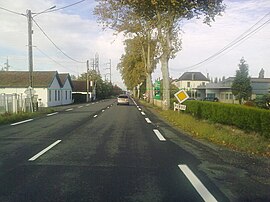 The road into Puyoô