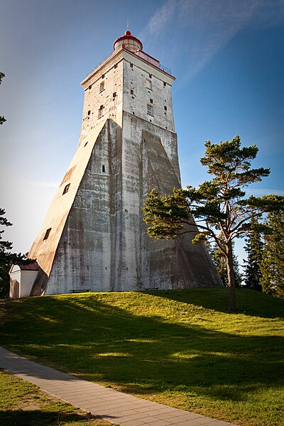 File:Kõpu Lighthouse-033.jpg