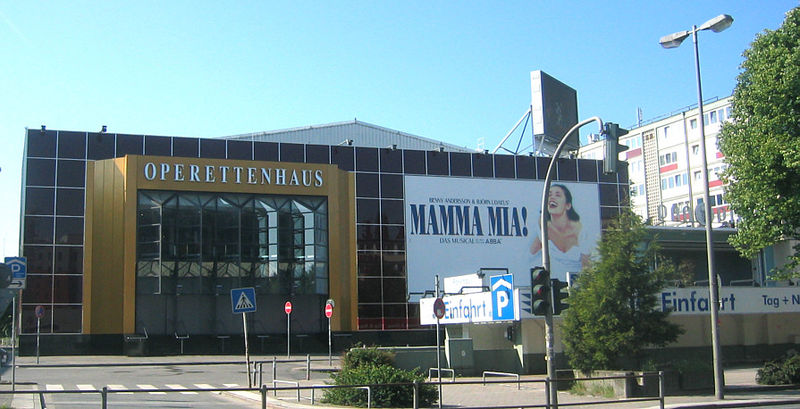 File:Hamburg Operettenhaus.jpg