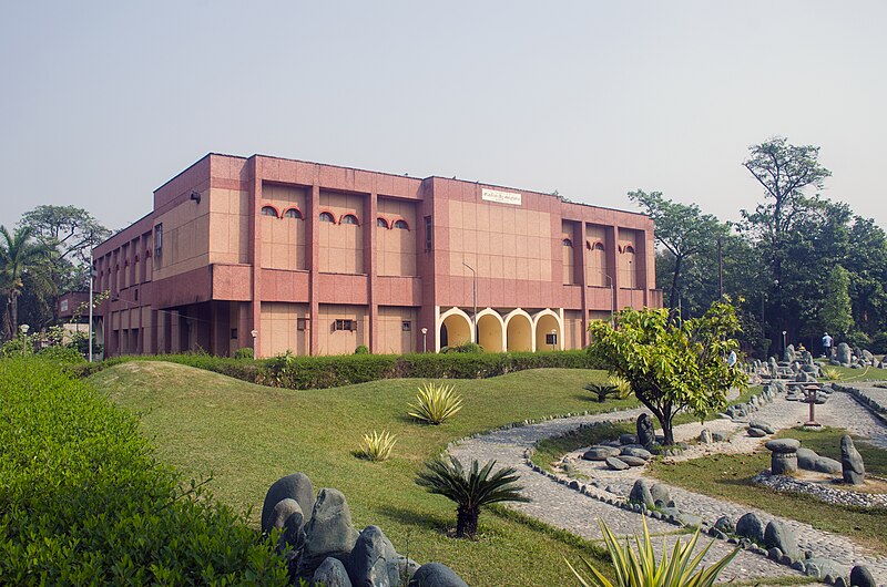 File:Kushinagar Museum 1.jpg