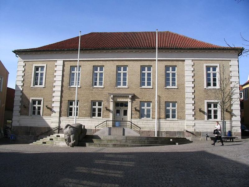 File:Rådhus Aabenraa.JPG