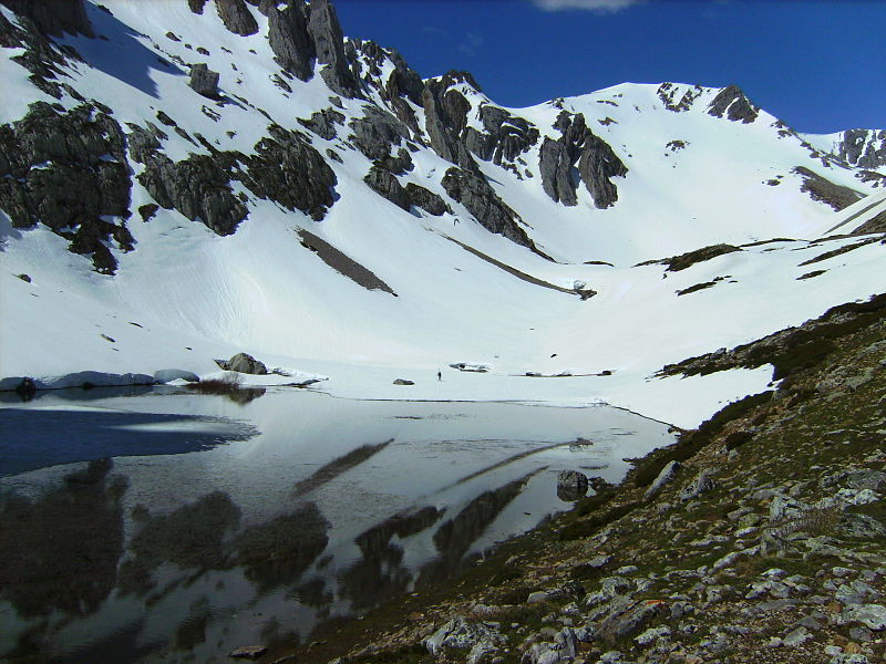 Archivo:Laguna de las Verdes.jpg