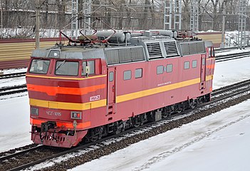 Шестиосный электровоз постоянного тока ЧС2т-1015 на перегоне Обухово - Колпино