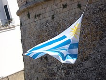 Bandiera dell'Uruguay a Otranto.JPG