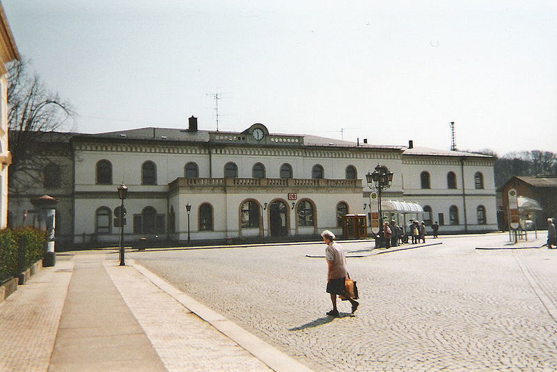 Archivo:Crimmitschau Bahnhof.jpg