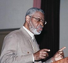 Ben-Jochannan lecturing in Brooklyn, c. 1990s