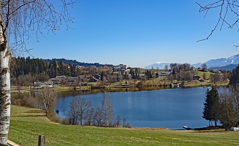 File:Feldkirchen Maltschacher See.jpg