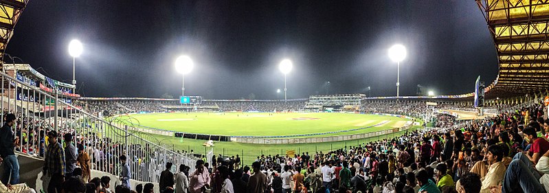 Файл:Gaddafi Stadium at Night.jpg