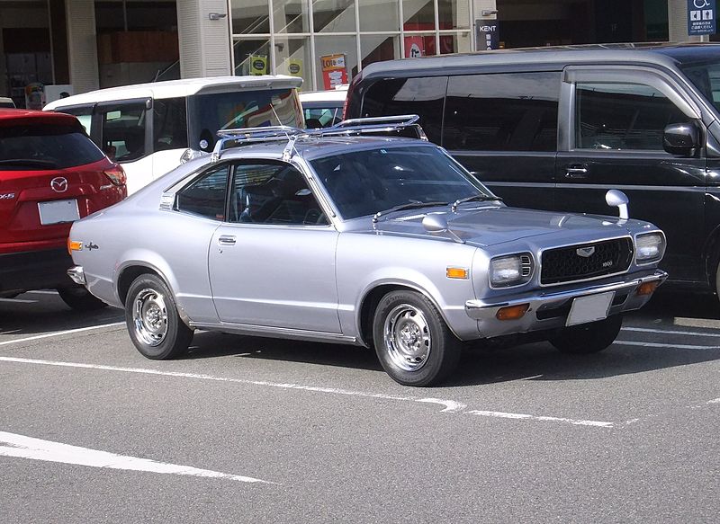 File:Mazda Grand Familia 20150118-1.JPG