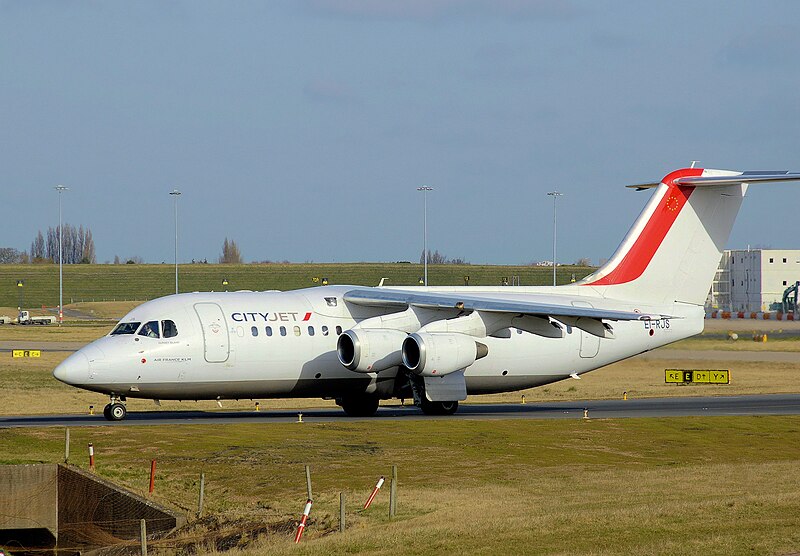 File:Cityjet bae146 ei-rjs arp.jpg