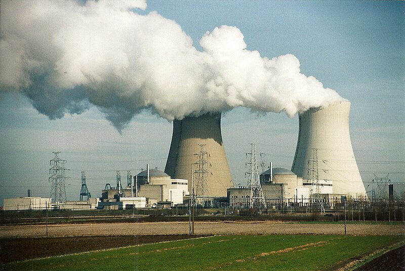 File:Kerncentrale Doel in werking.jpg