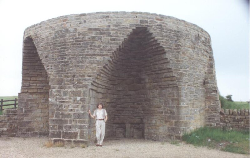 File:Limekiln Crindledykes 1992.jpg