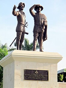 Monumento a los Montejo.jpg