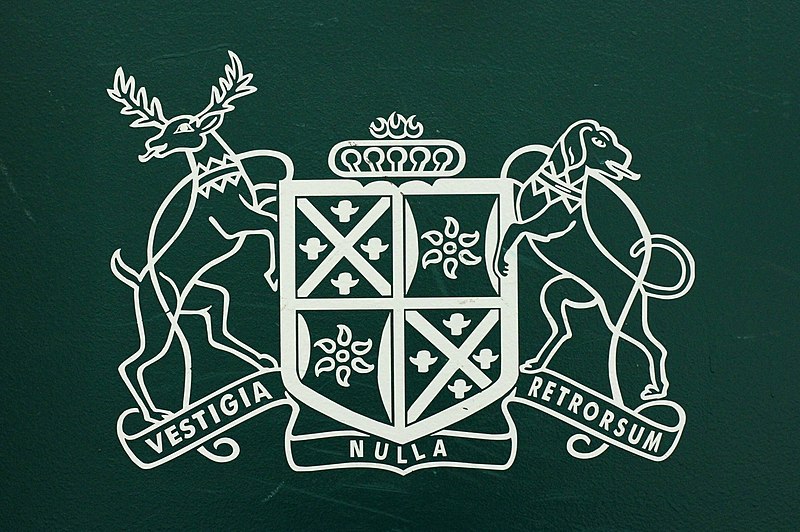 File:The Winchendon School Crest.jpg