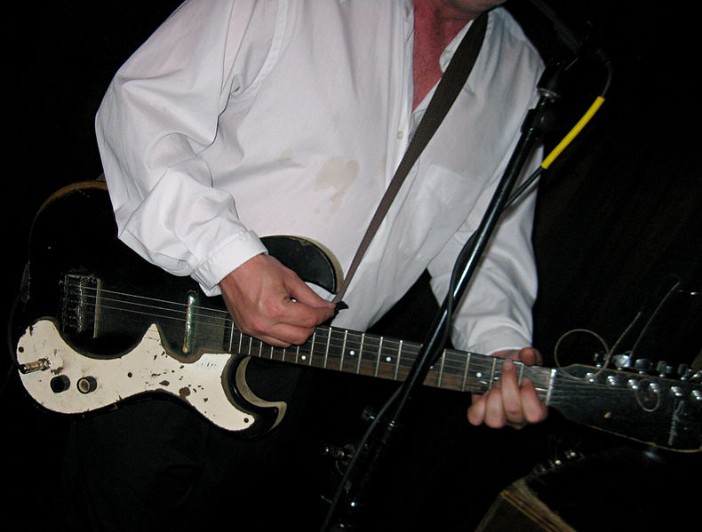 File:Dexter's Guitar.jpg